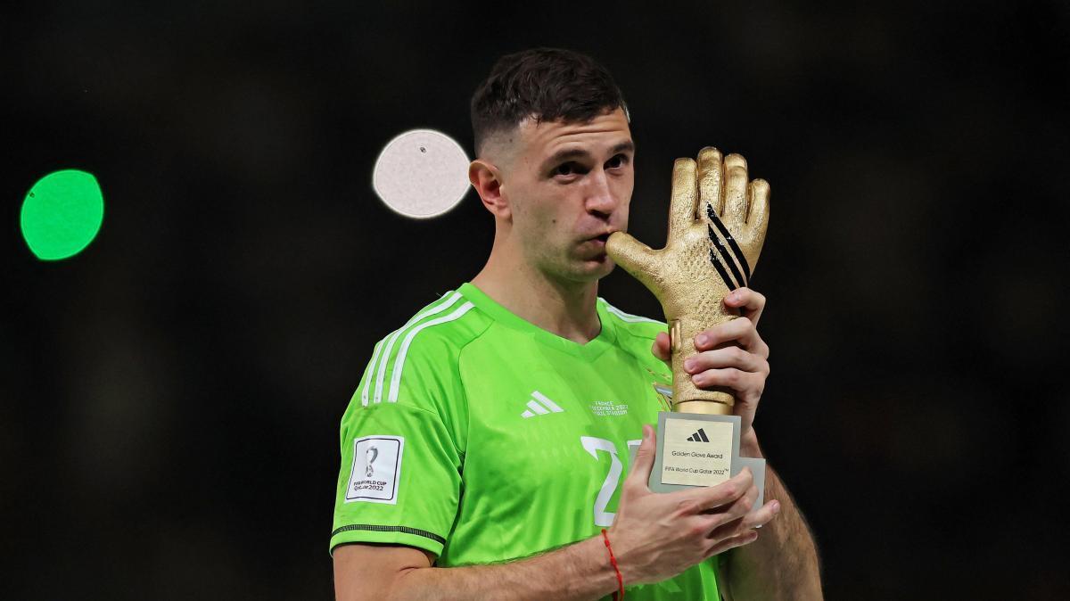 开云体育官方在线-意天空：国米和大马丁的团队谈了一份两年合同以及具体的年薪